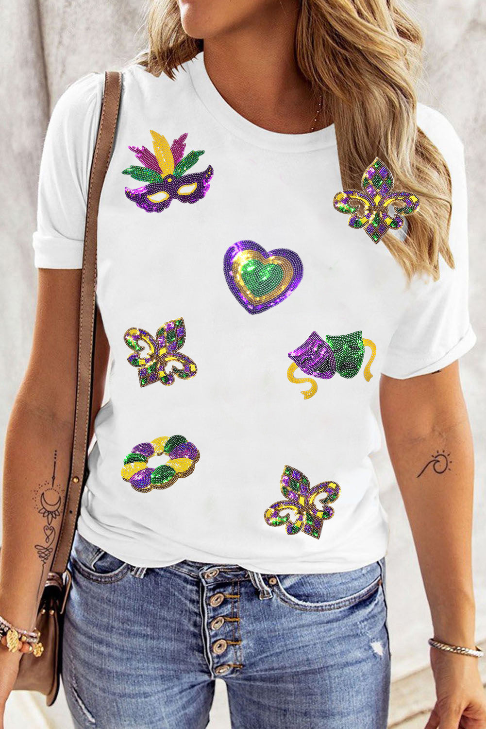 Sequined Mardi Gras Symbolic Pattern Casual Tee