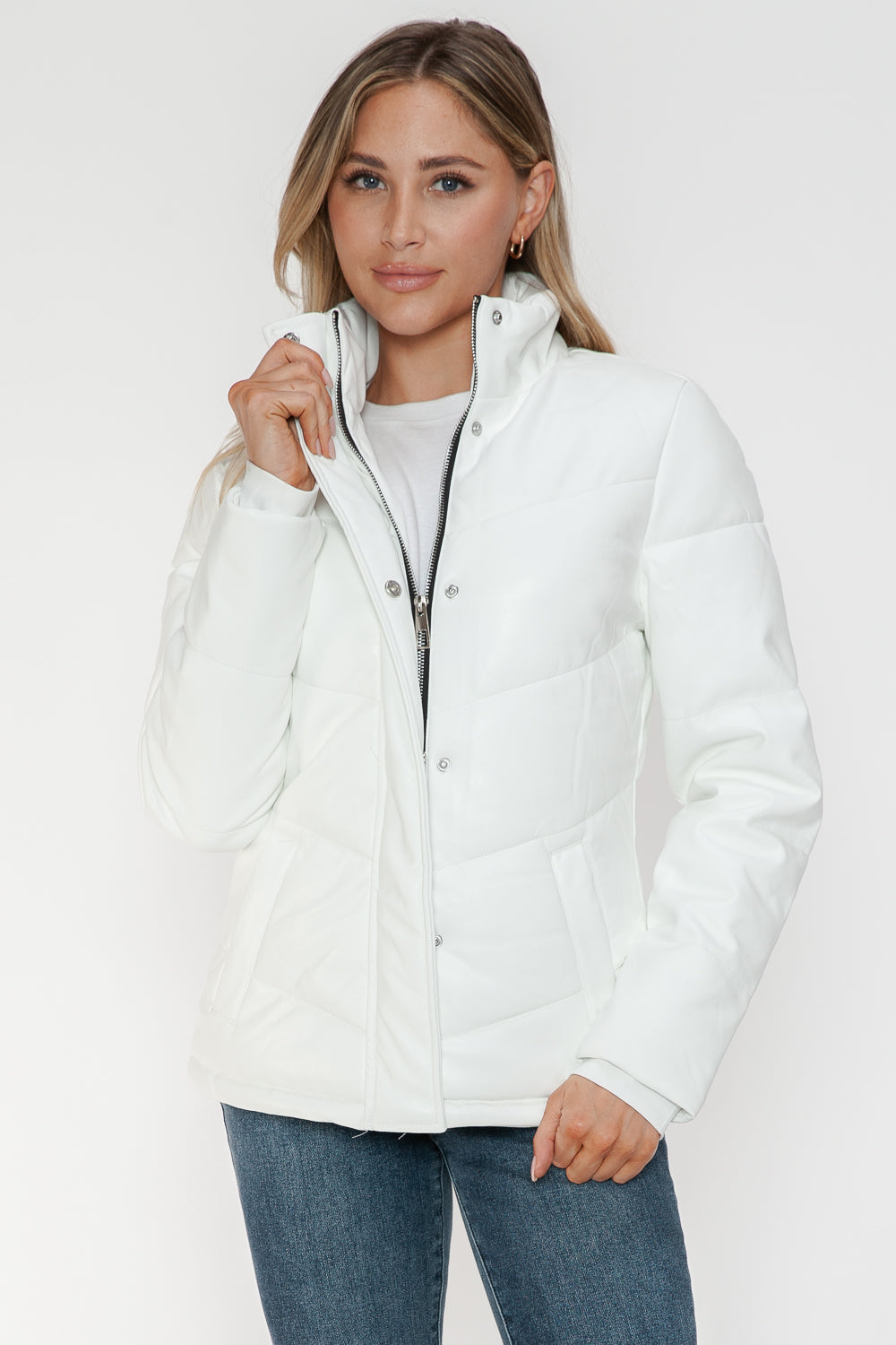 Pocketed Zip Up Turtleneck Puffer Jacket