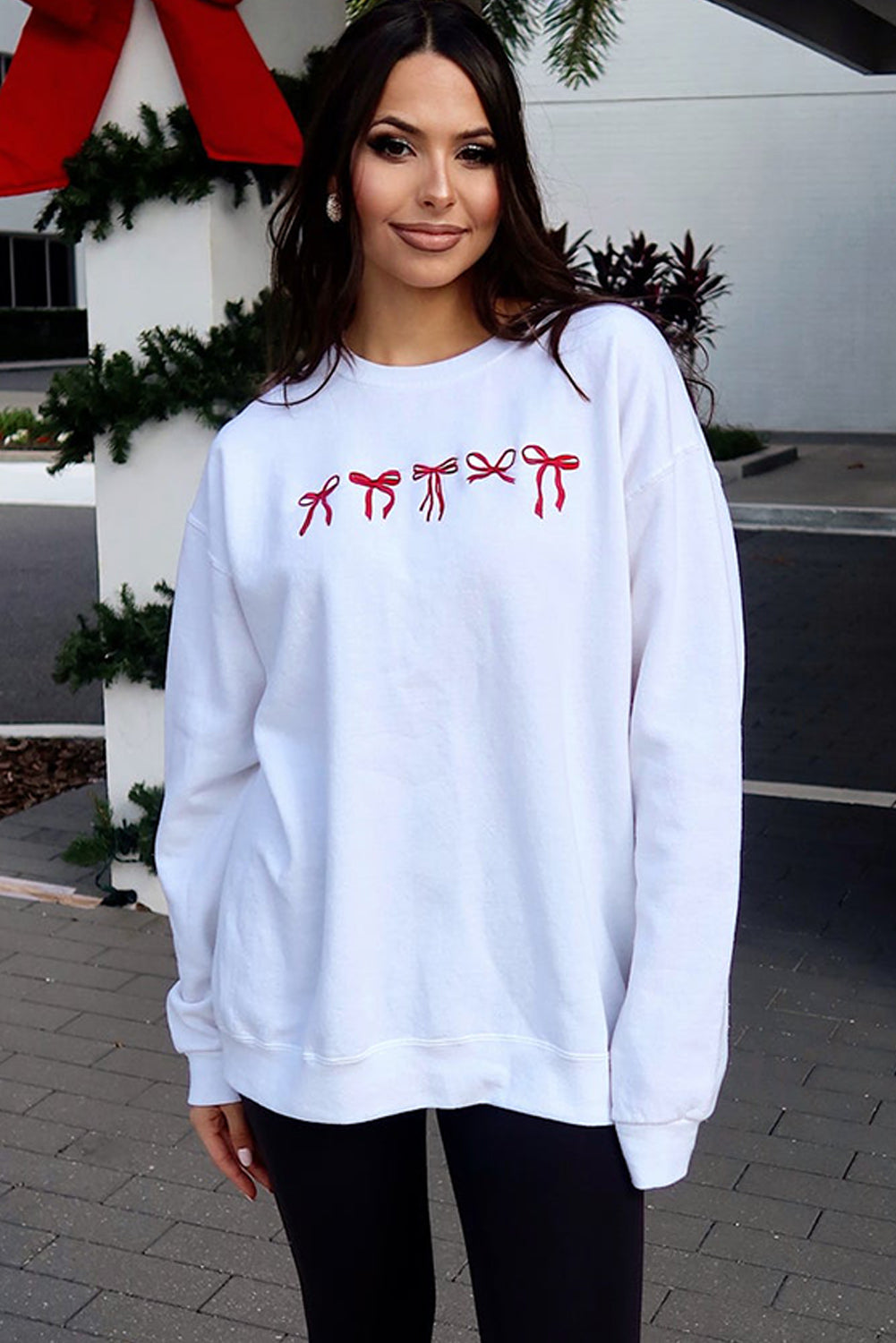 Diverse Bow Embroidery Drop Shoulder Sweatshirt